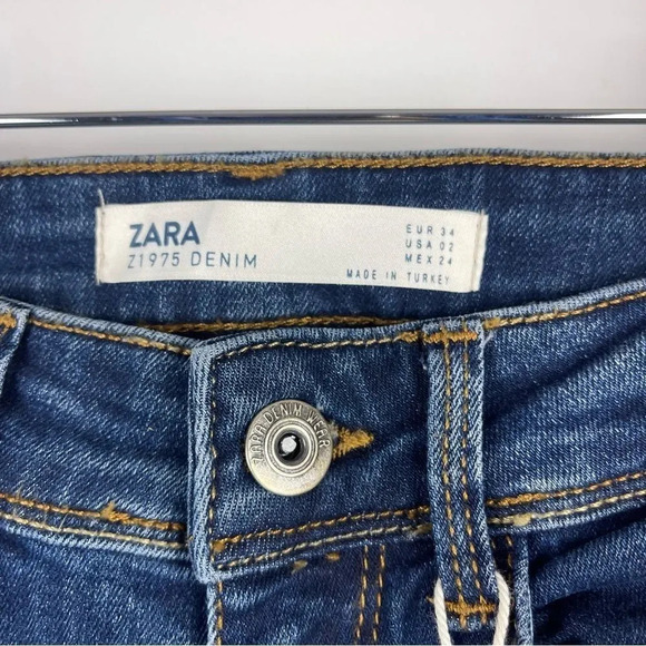 NEW Zara Jeweled Stripe Mid Rise Cropped Skinny Jeans Raw Hem Size 2 - Picture 3 of 11